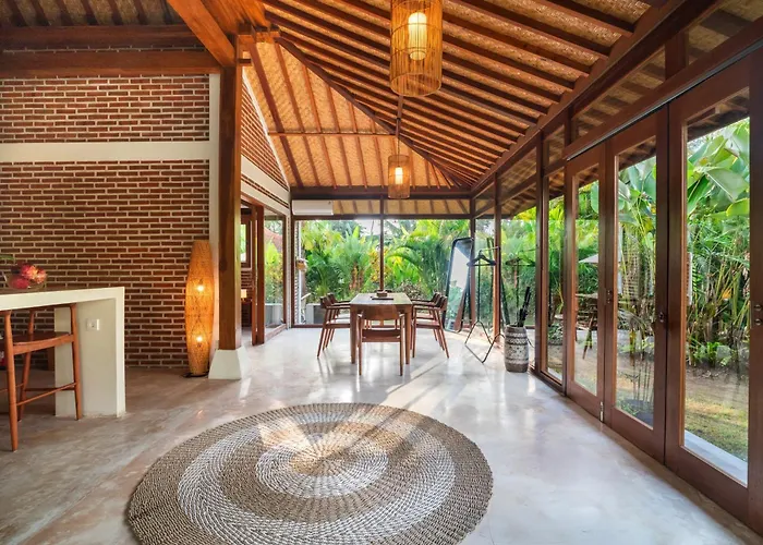 Villa Kampung Uma Dawa And
